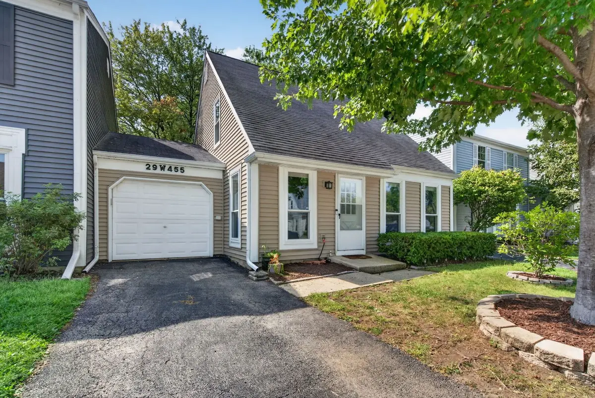 29W455 Hawthorne Lane
