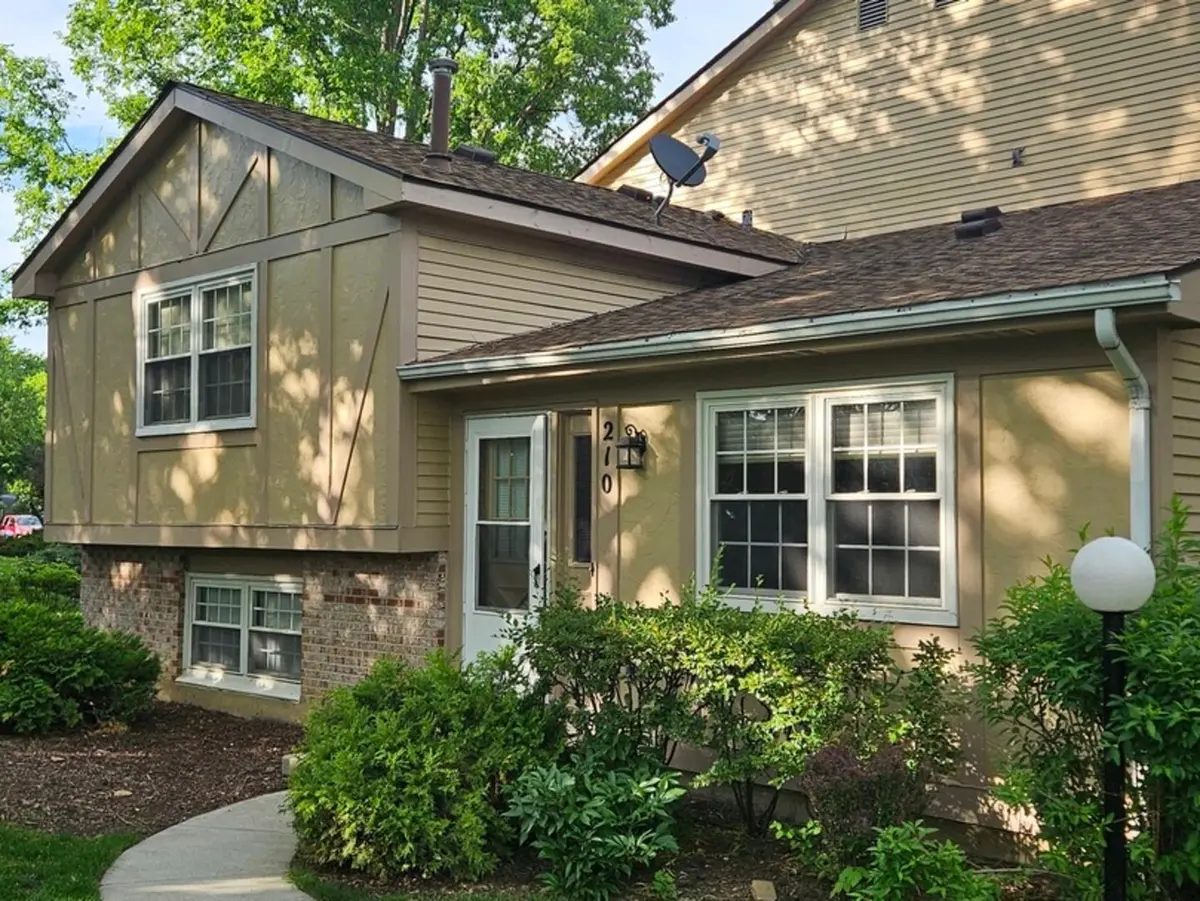 210 Redwood Court