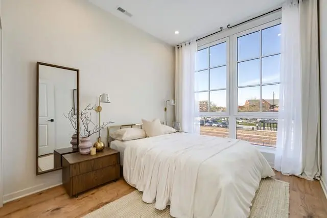 11 W Prospect Avenue