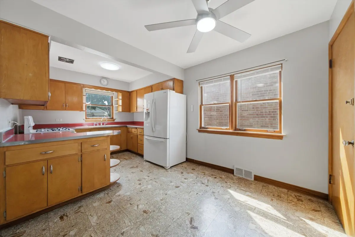 3532 S 59th Court