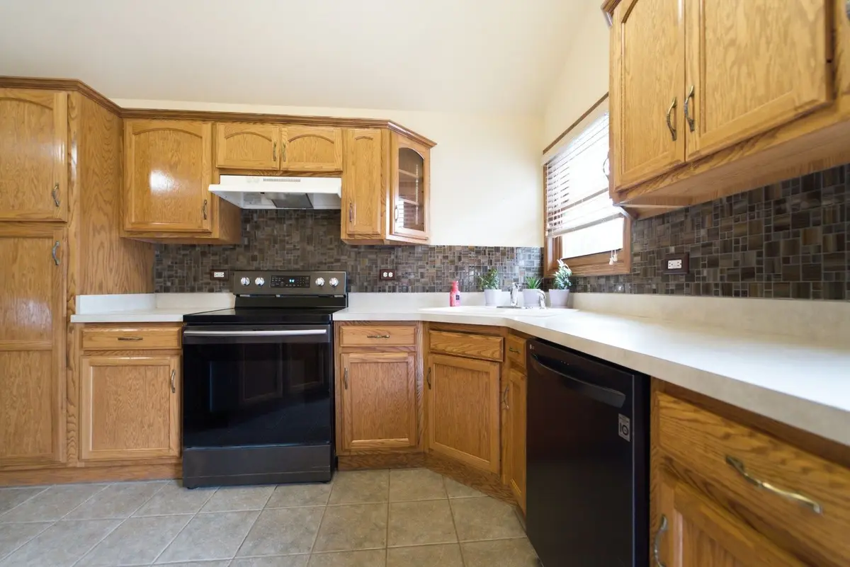1375 E Cap Circle