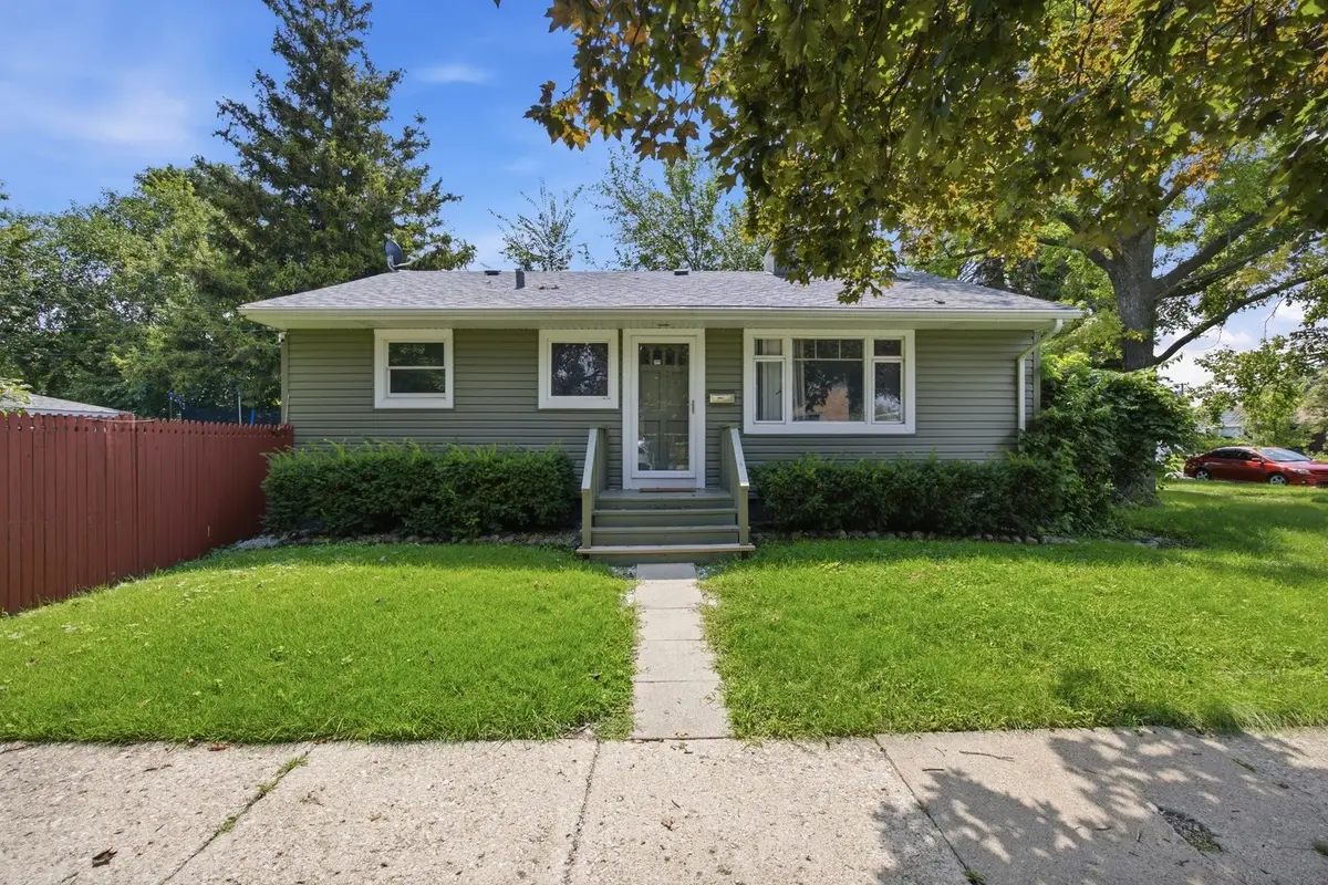 2801 S 12th Avenue