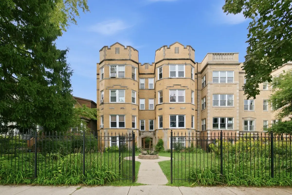 2640 W Logan Boulevard