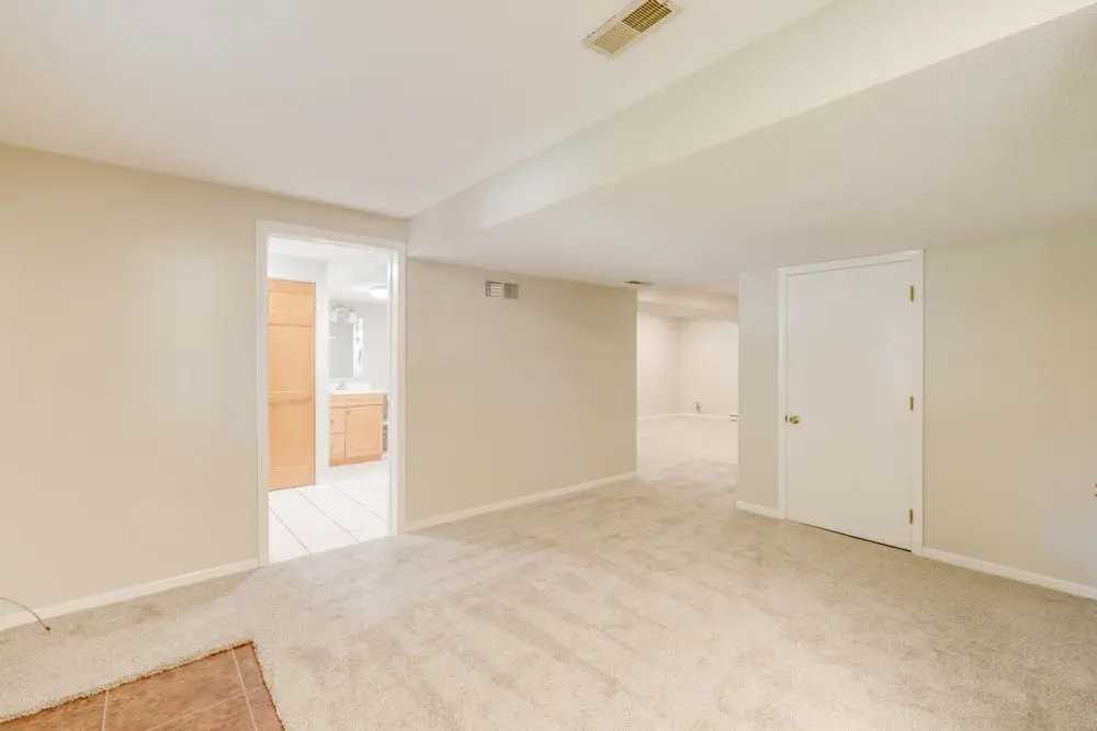 412 Jay Drive