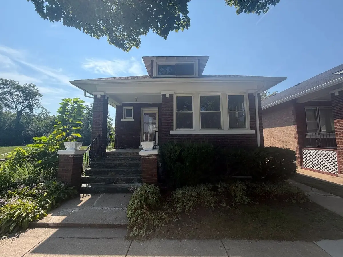 39 W 113th Place