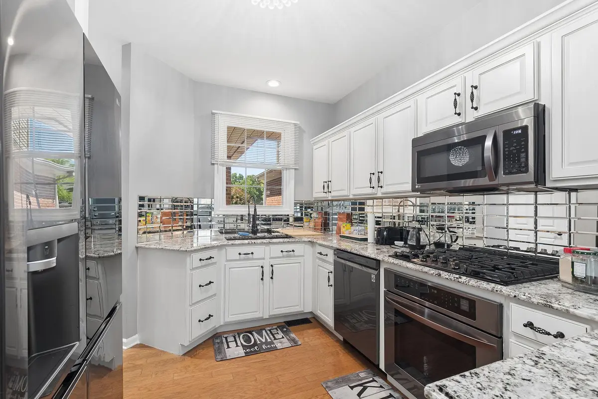 13337 Ash Court