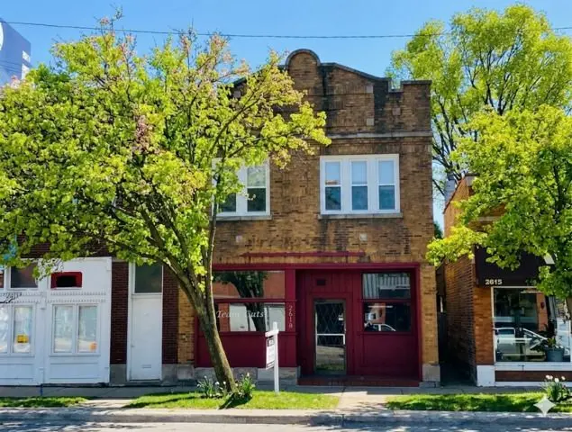 2611 W Peterson Avenue