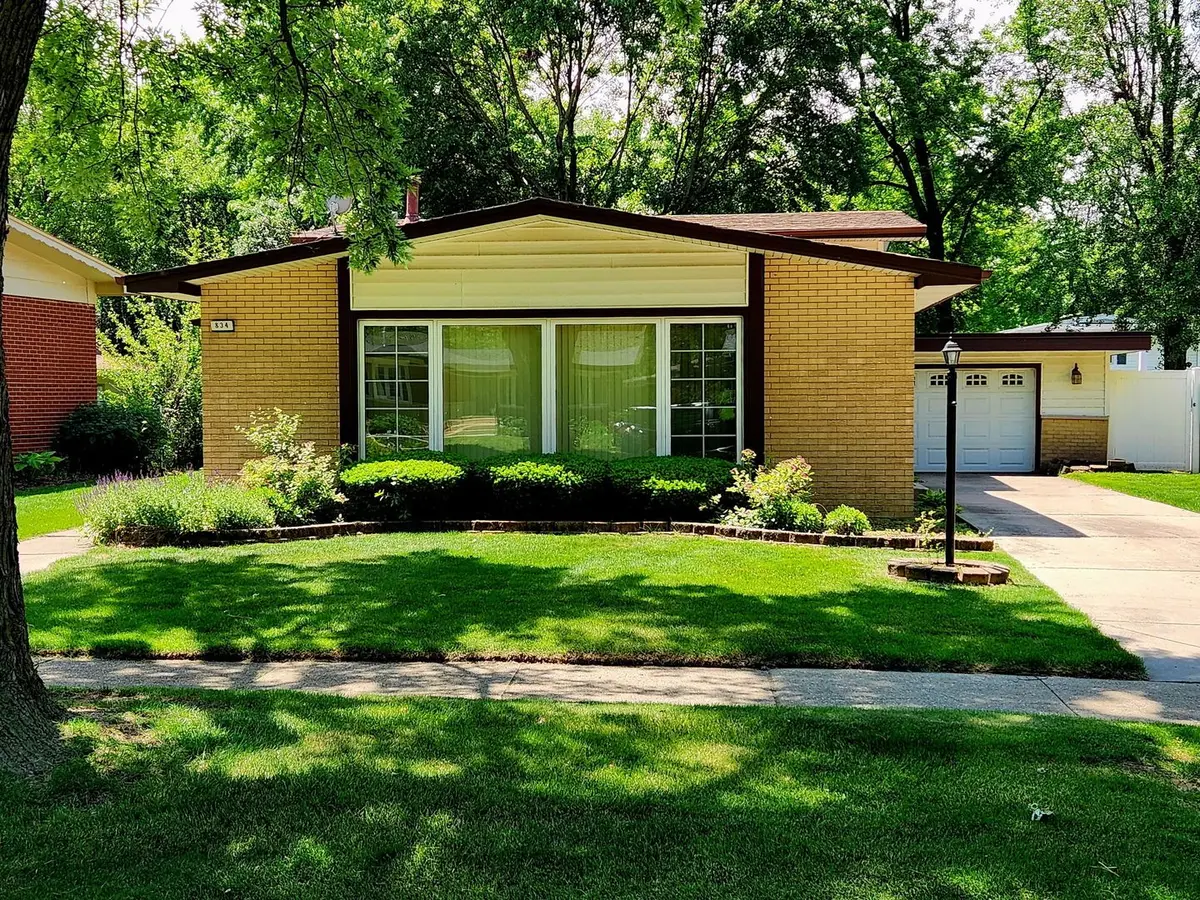 834 N Rainbow Drive
