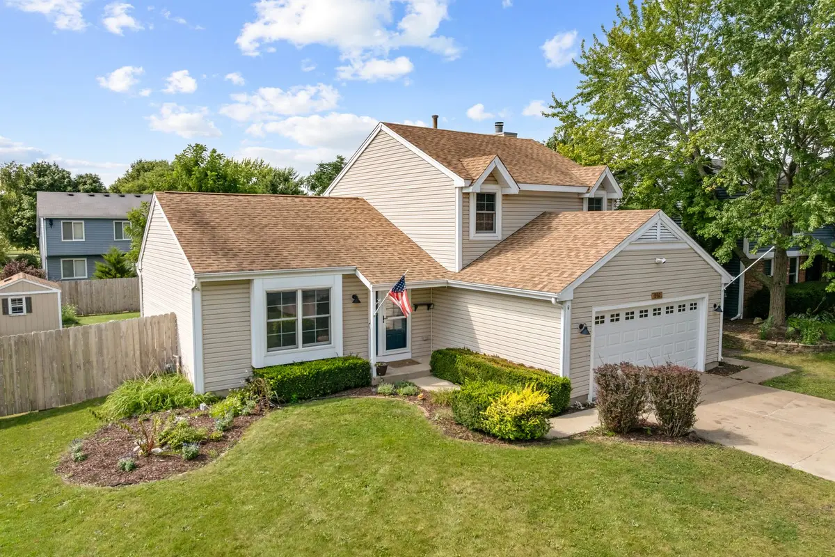 1102 Amberwood Drive