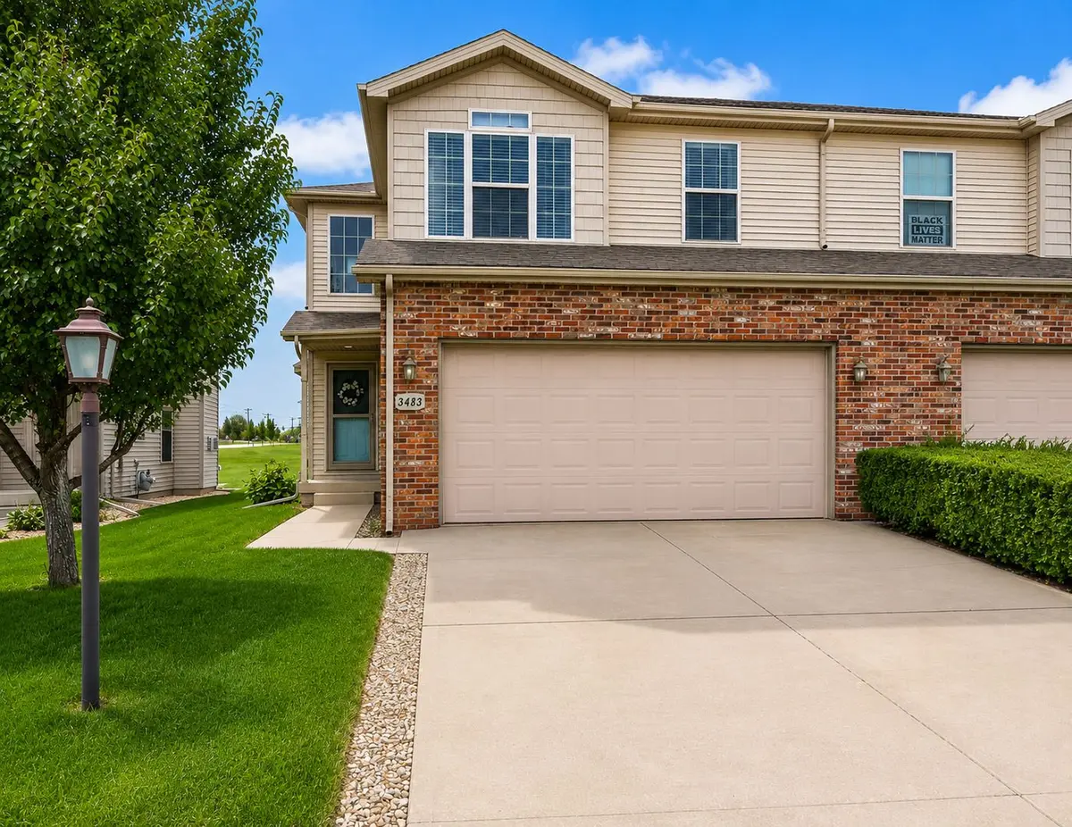 3483 Enclave Way