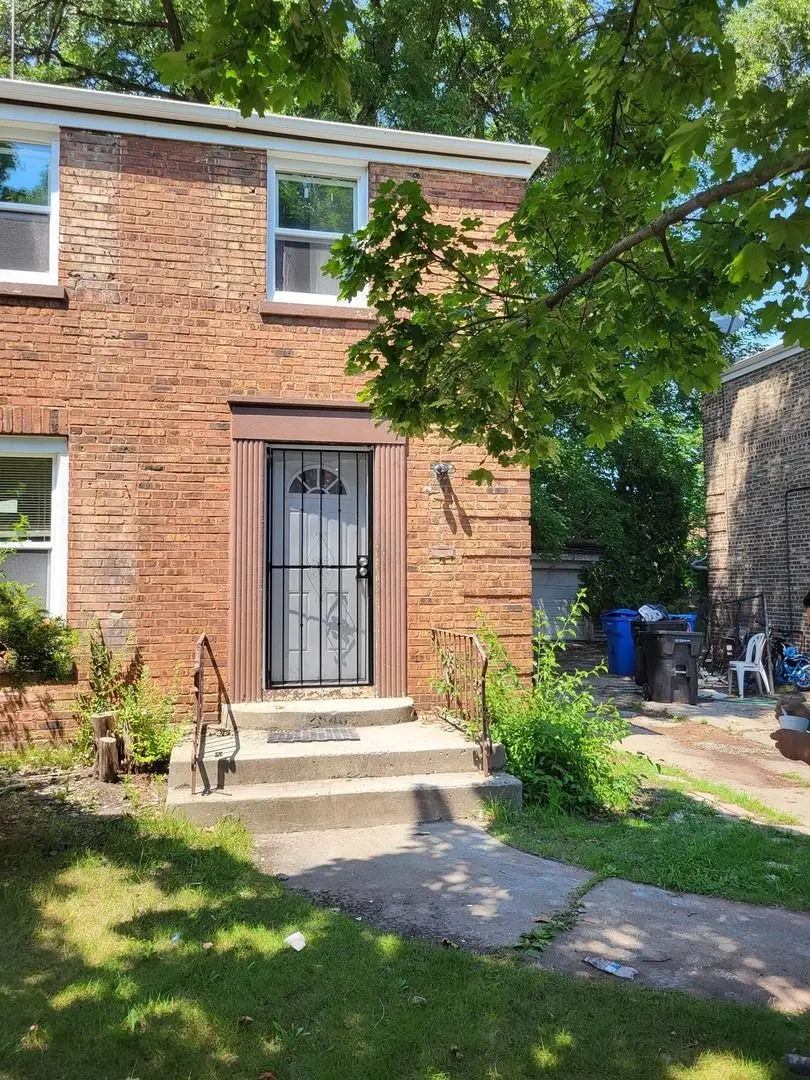 2548 E 96th Street