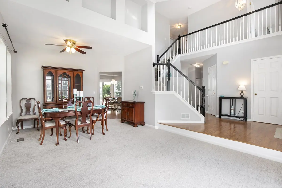 6233 Formoor Lane