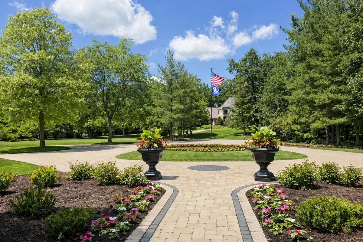 3001 Glen Eagles Court