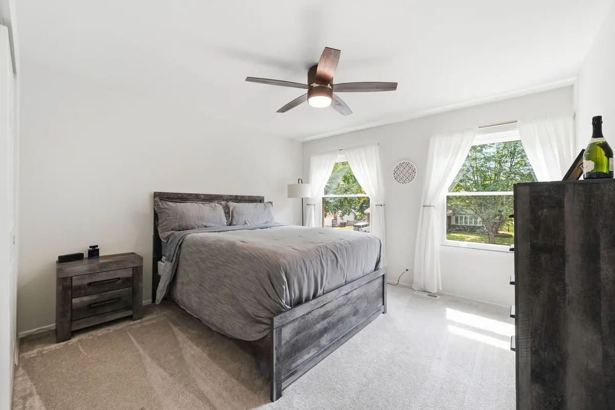 1112 Regency Lane