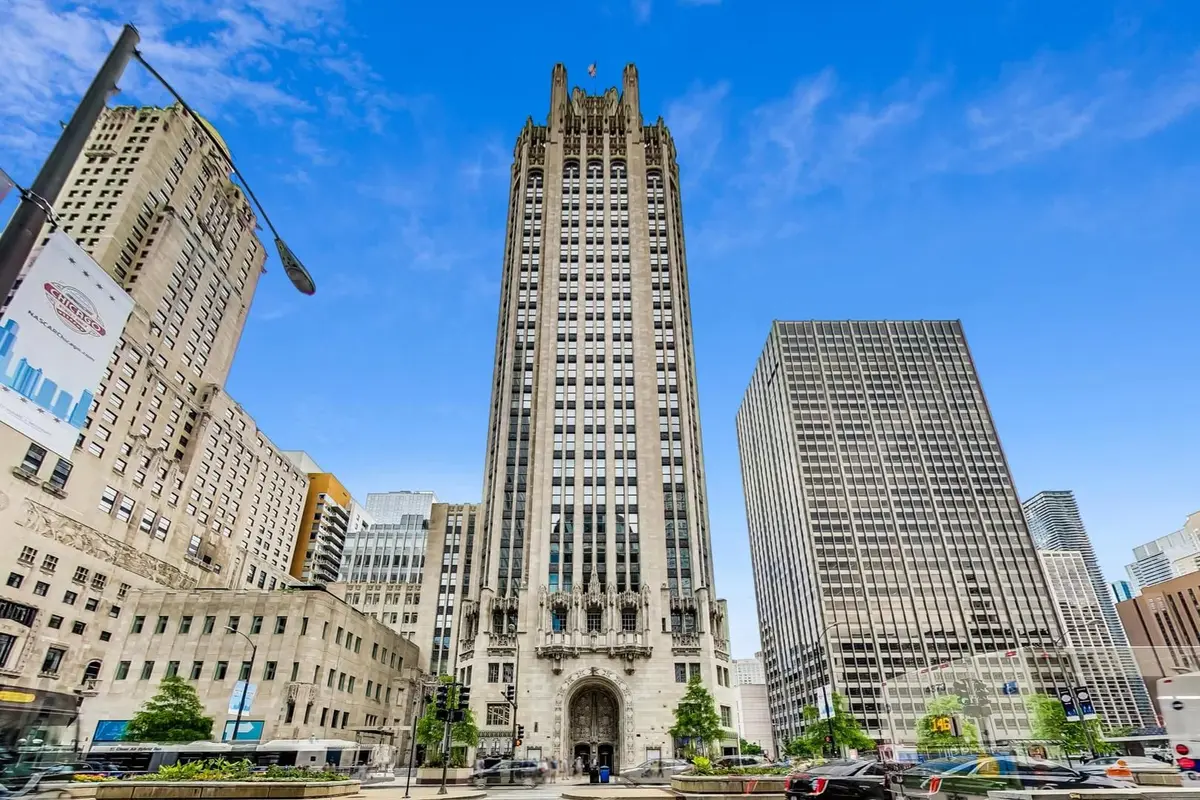 435 N Michigan Avenue