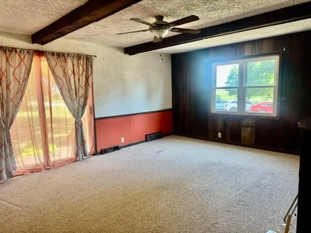 1170 N 1st Road