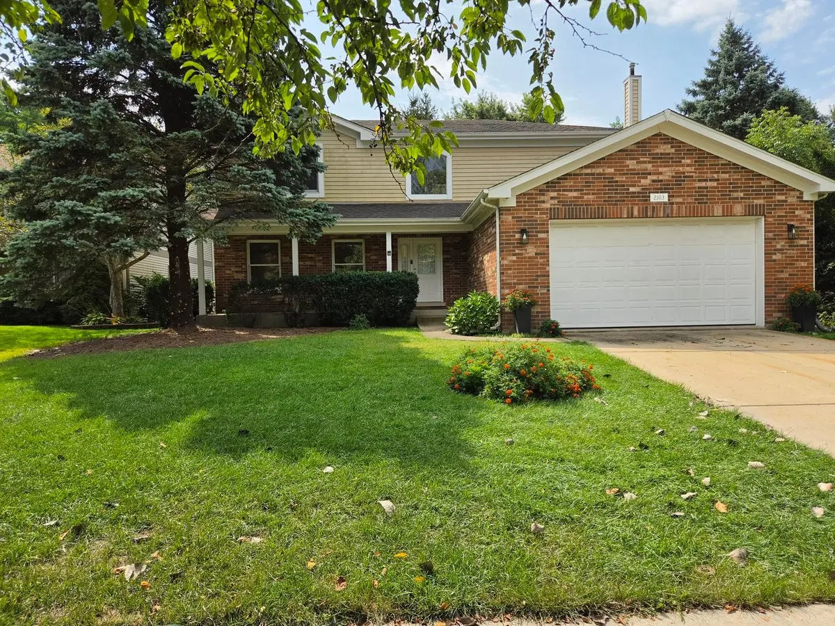 2103 E Seminole Lane