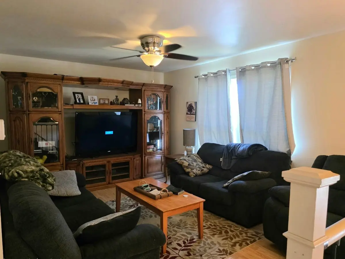2017 E Lefevre Road