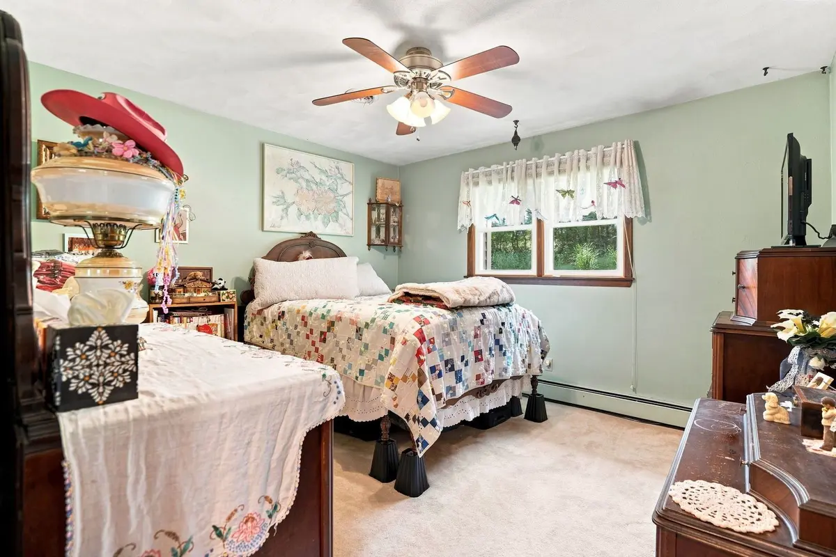 11 SANDPIPER Drive