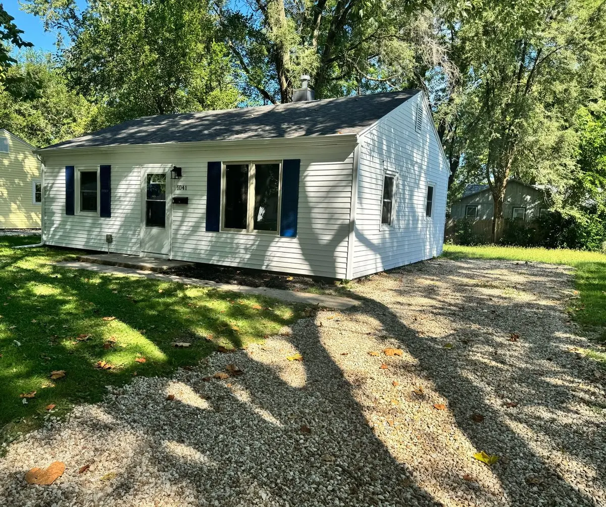 1041 Eastview Drive