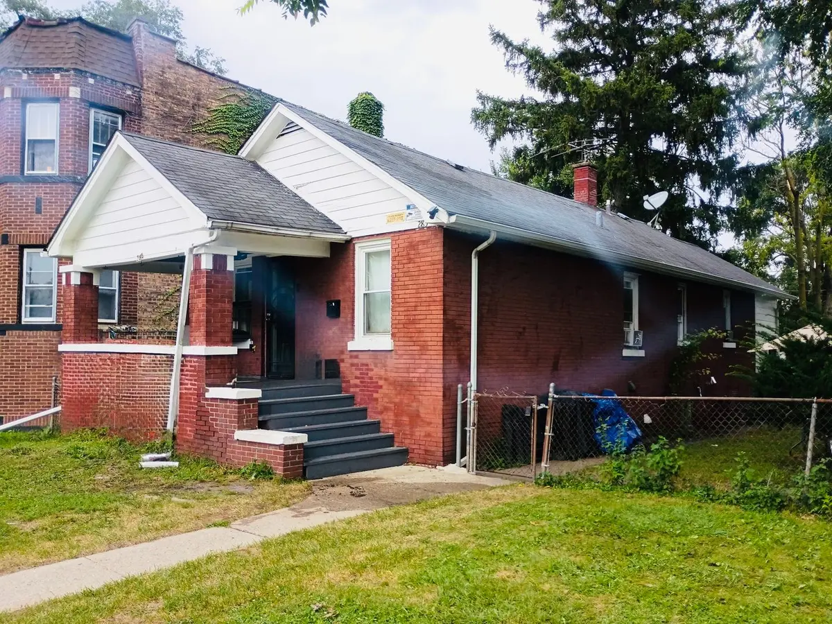 285 E 148th Place