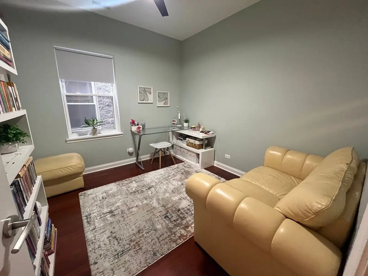 3016 N Harlem Avenue