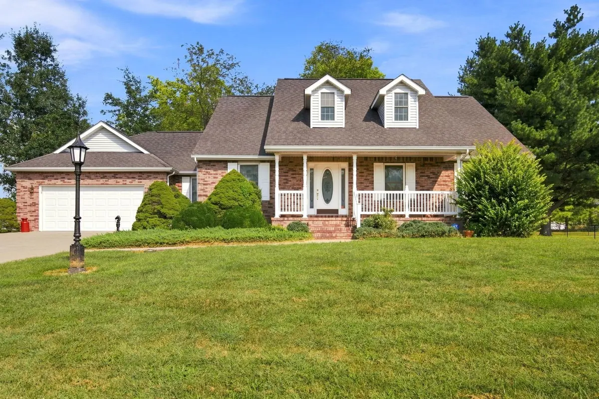 1815 Colonial Drive