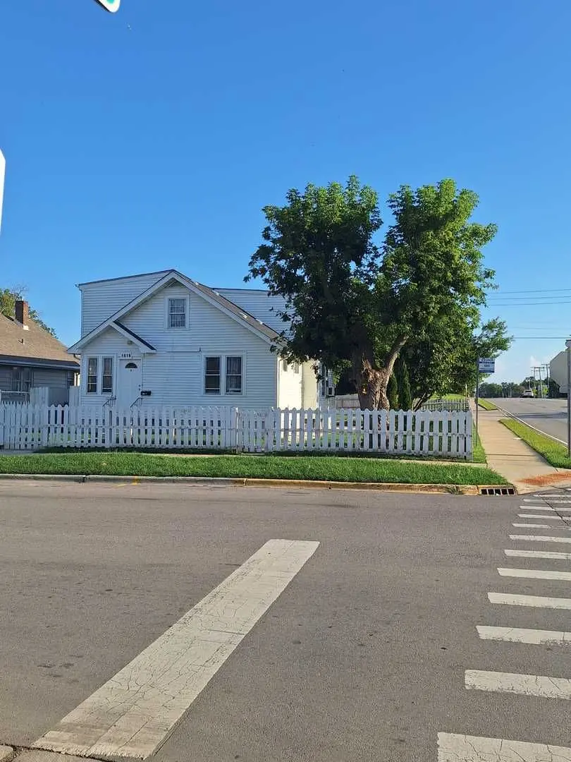 1919 16th Street