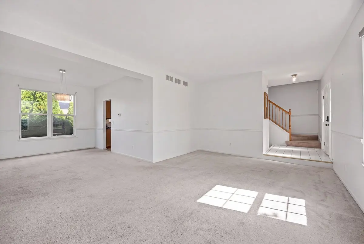 1255 Chicory Lane