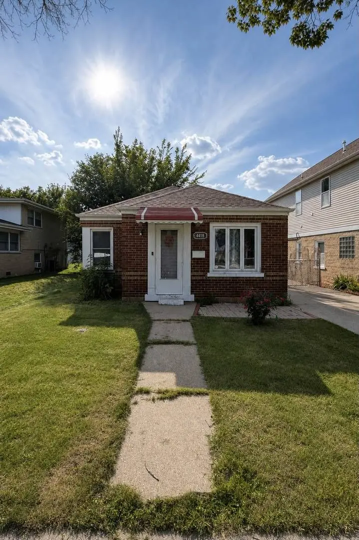4418 Madison Avenue