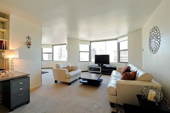 535 N Michigan Avenue