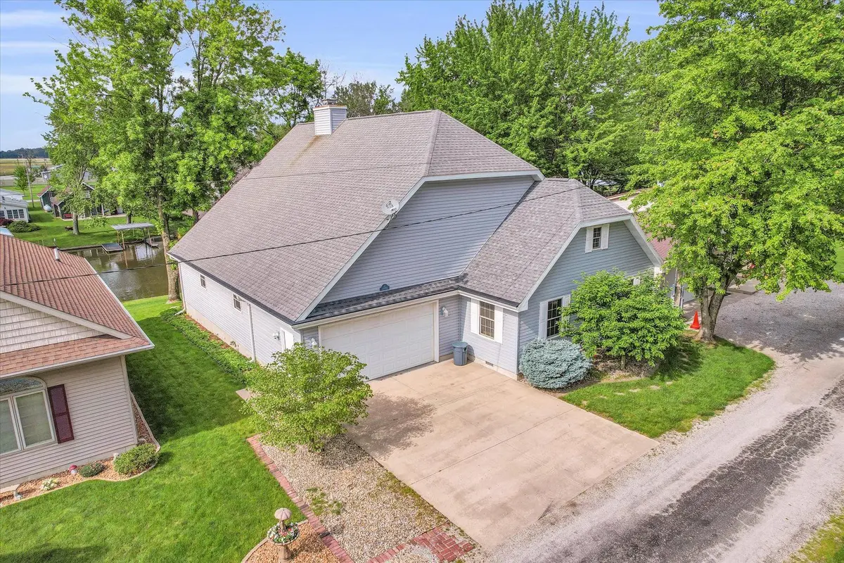 7 Prahls Drive