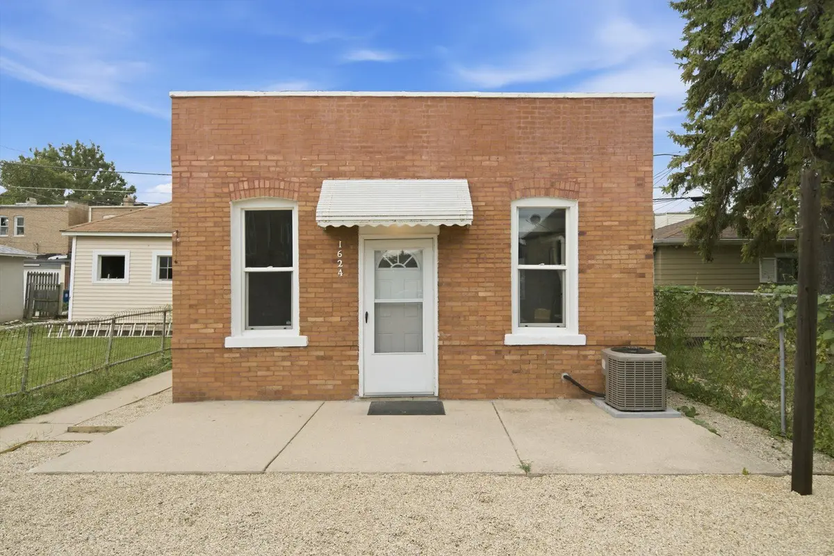 1624 S 59th Court
