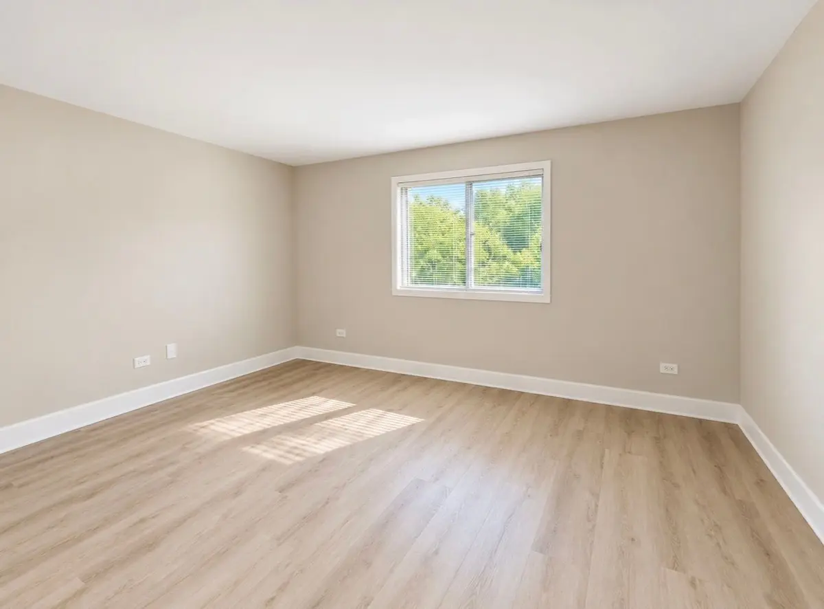 381 OAK TRAILS Road