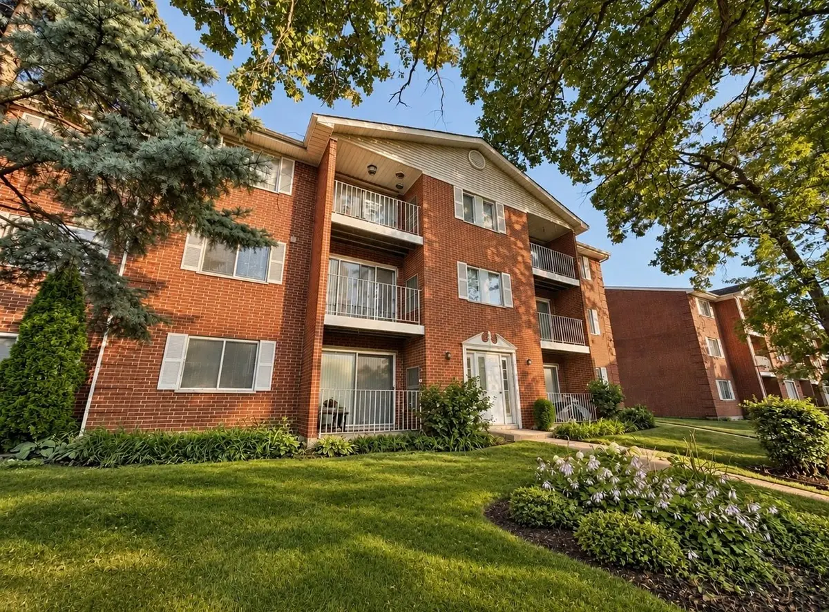 381 OAK TRAILS Road