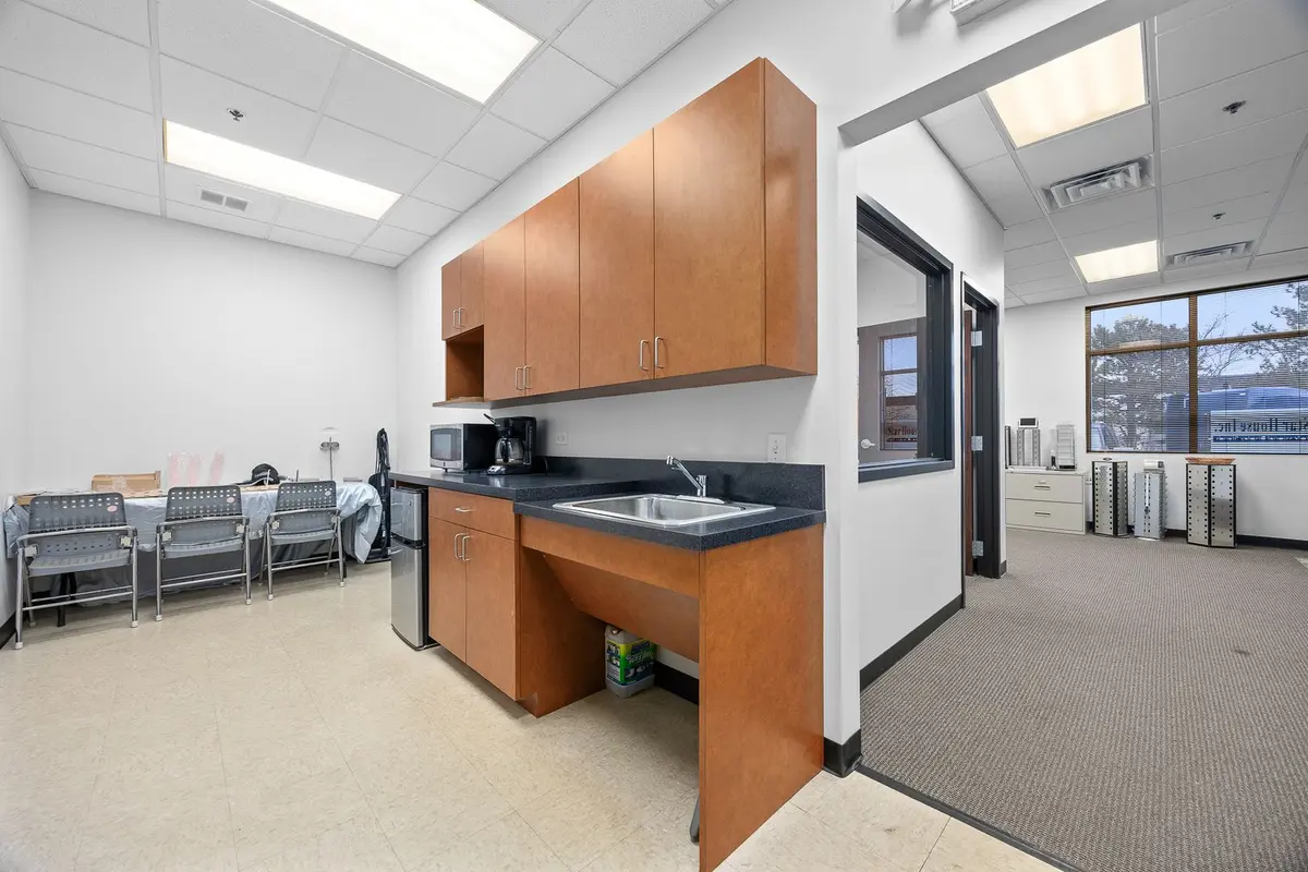 475 Quadrangle Drive