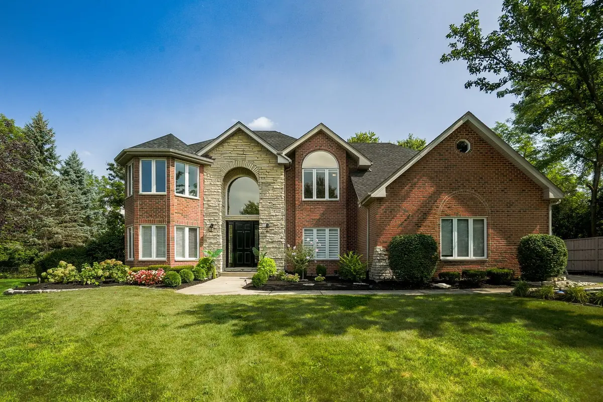 13701 Oak Tree Lane