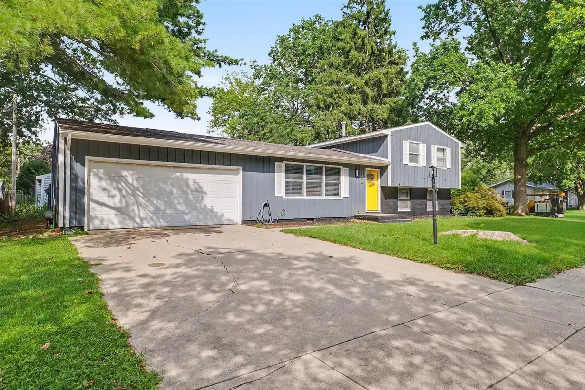 1906 Winchester Drive