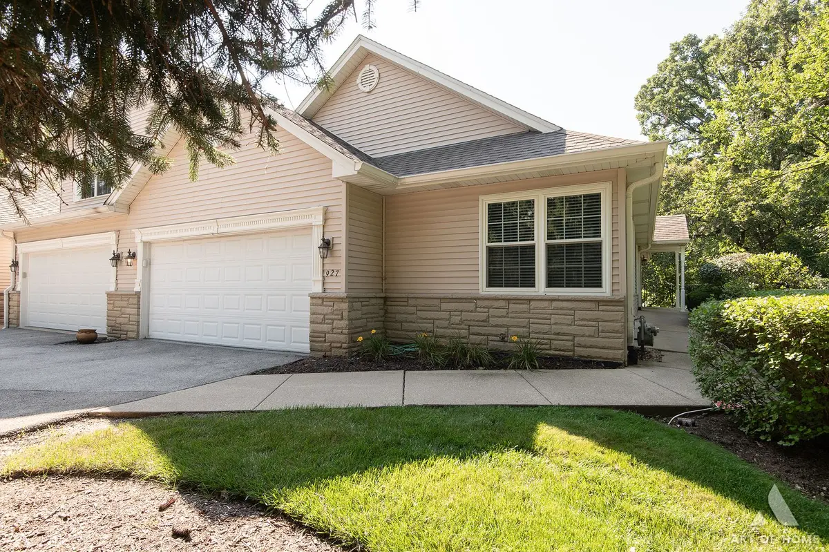 927 Treeline Court