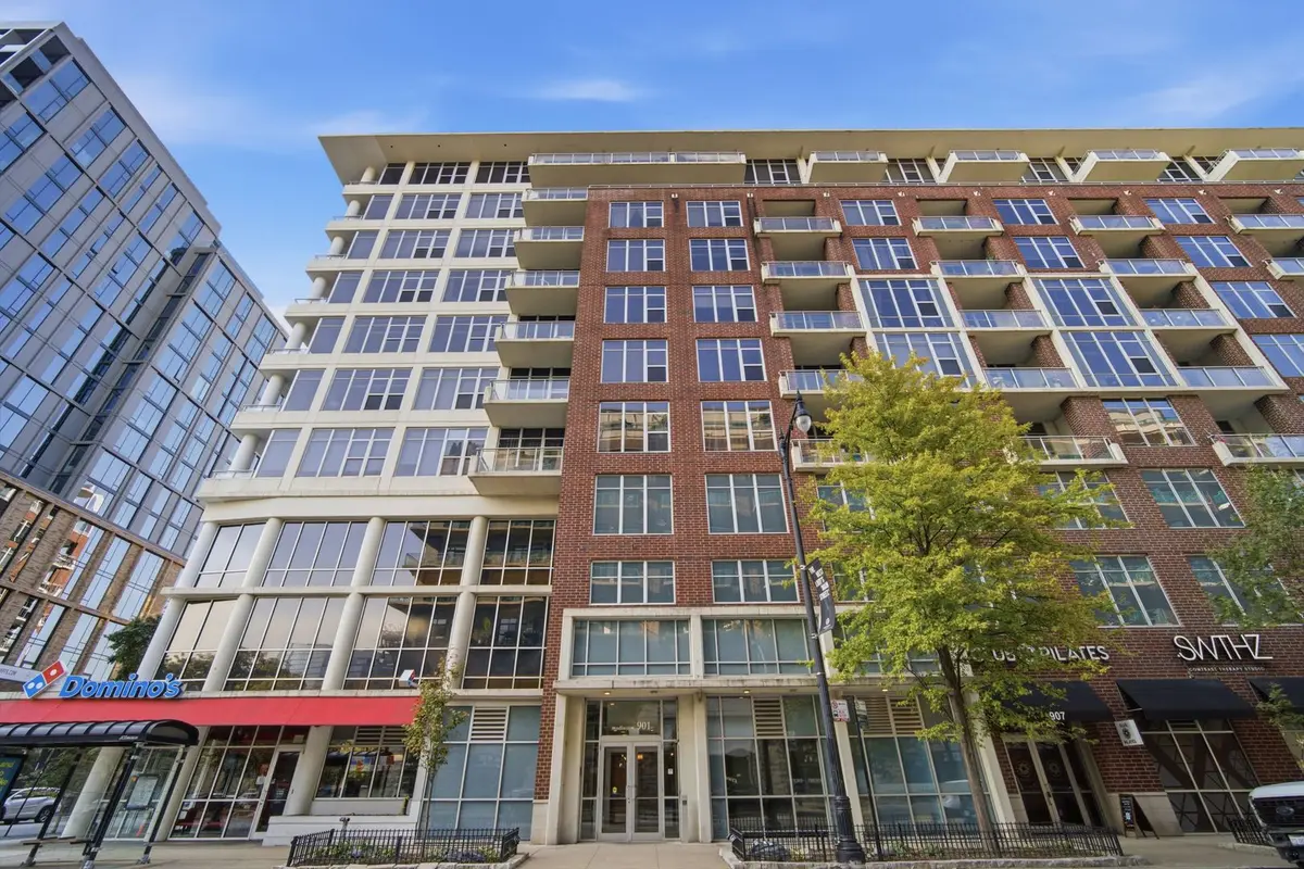 901 W Madison Street