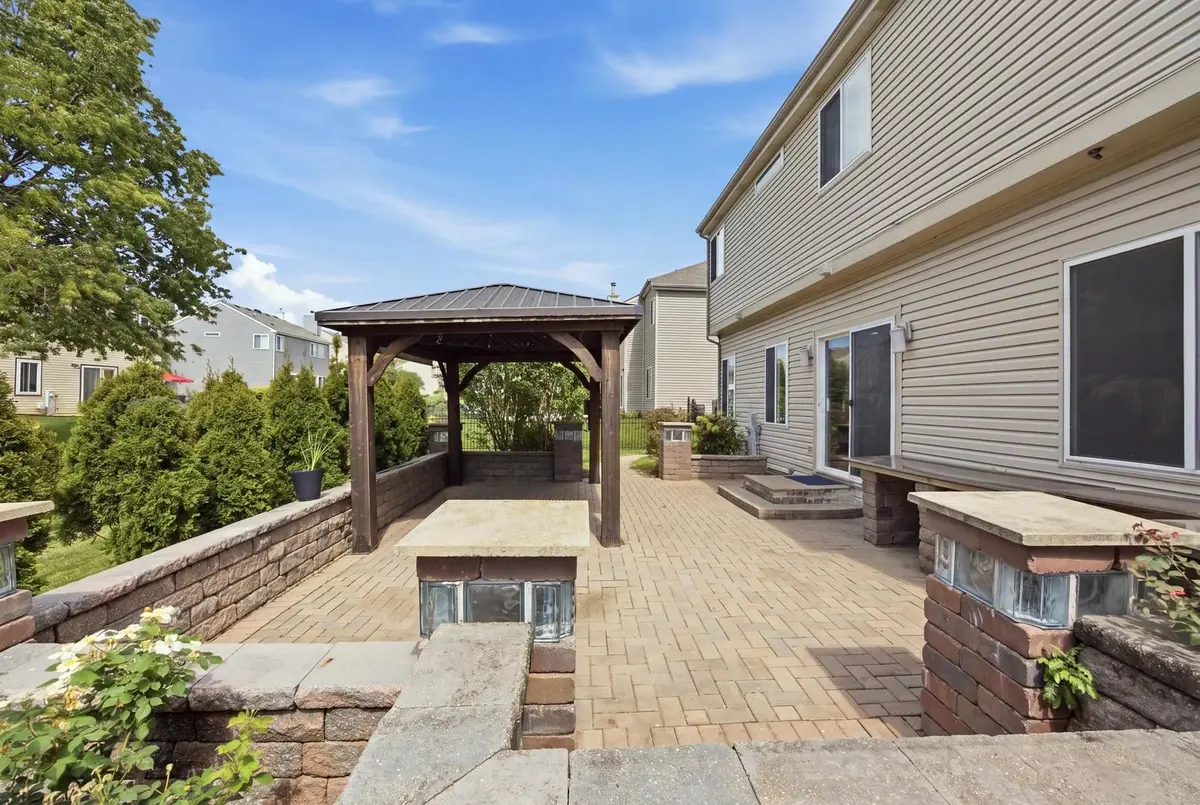 228 Norwich Drive