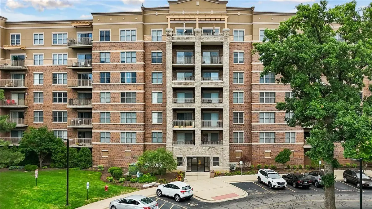 125 Lakeview Drive