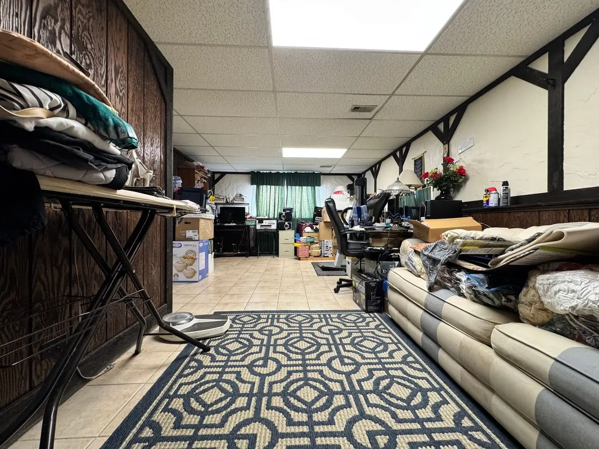 219 E 168th Place E