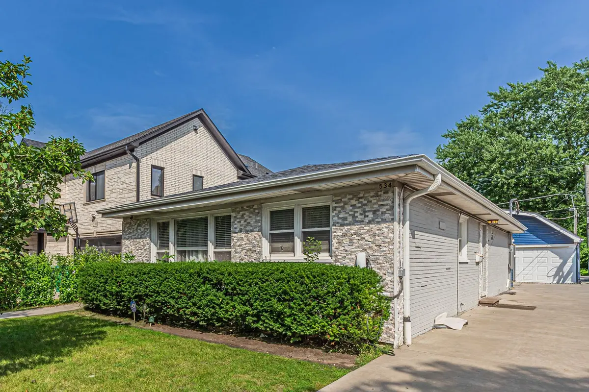 534 Lawler Avenue
