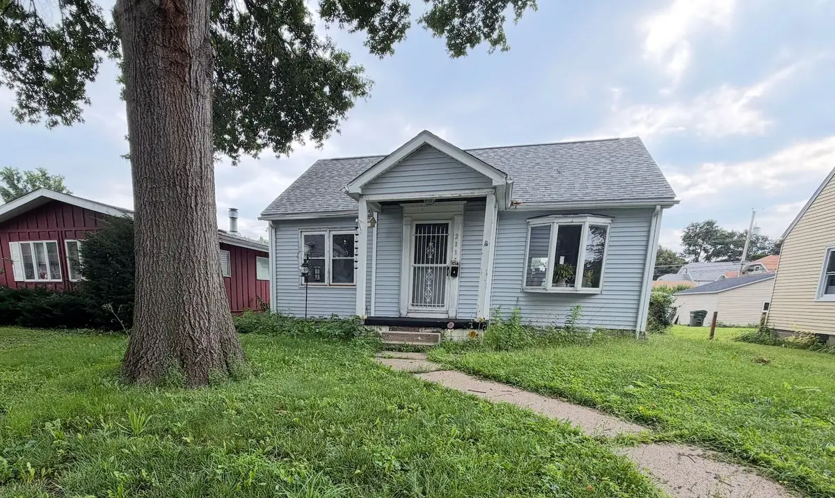 2117 N Marquette Street