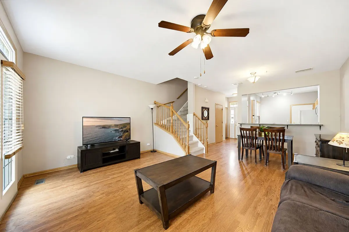 7411 Grandview Court