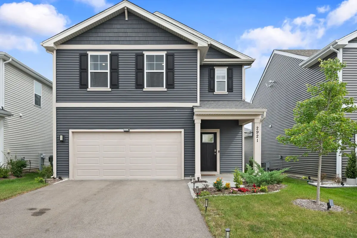 2921 Acadia Circle
