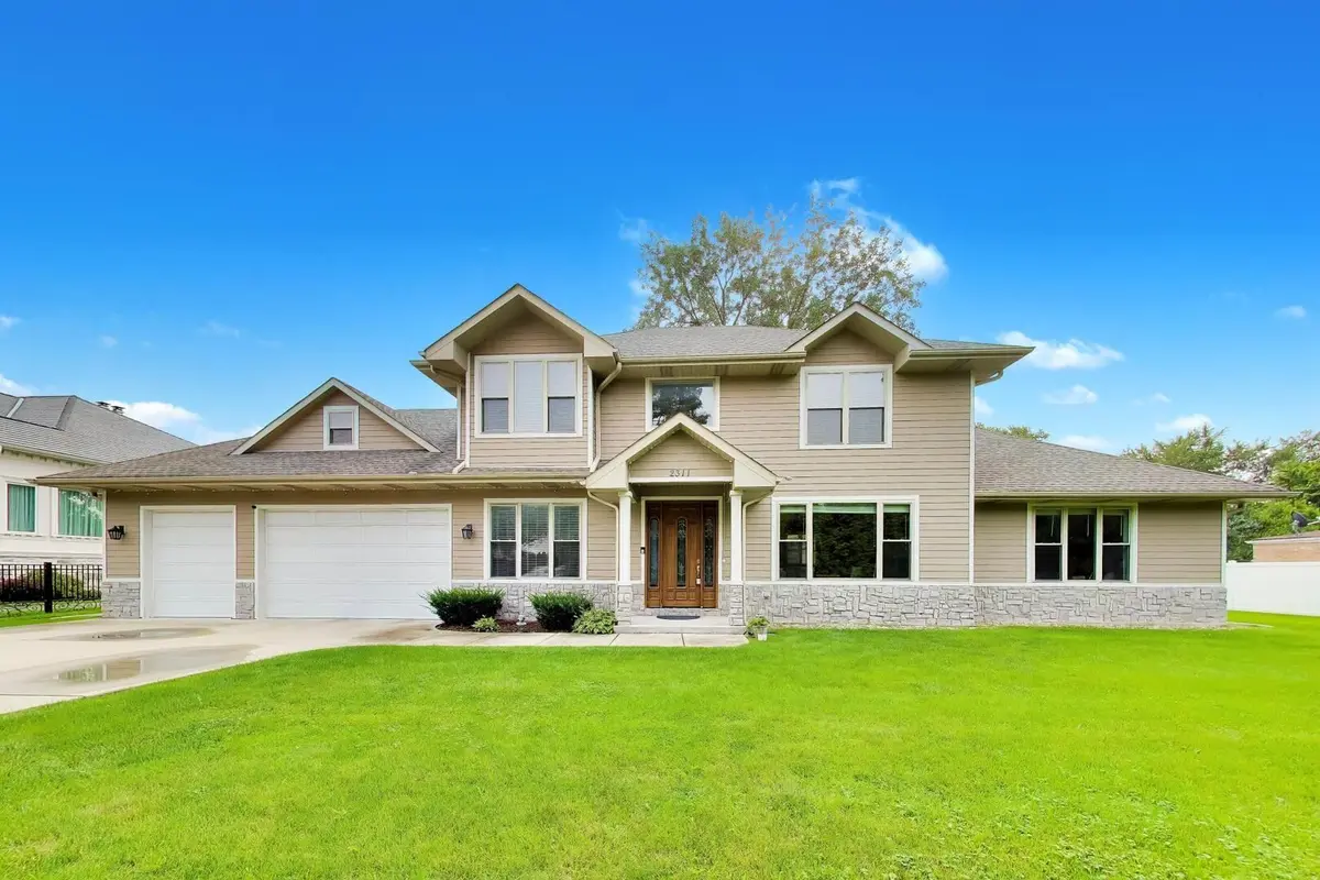 2311 N Arlington Heights Road