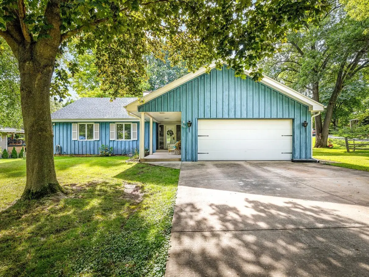 650 Coolidge Place