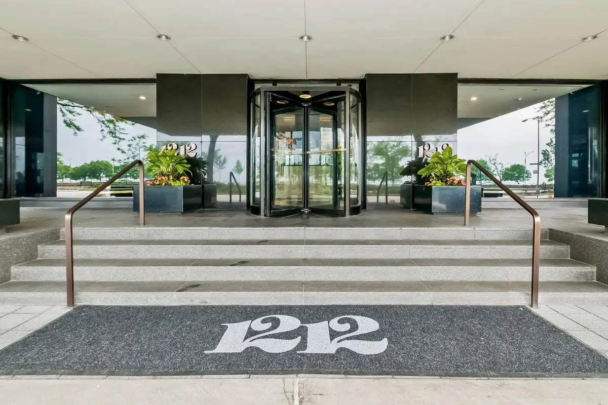 1212 N Lake Shore Drive